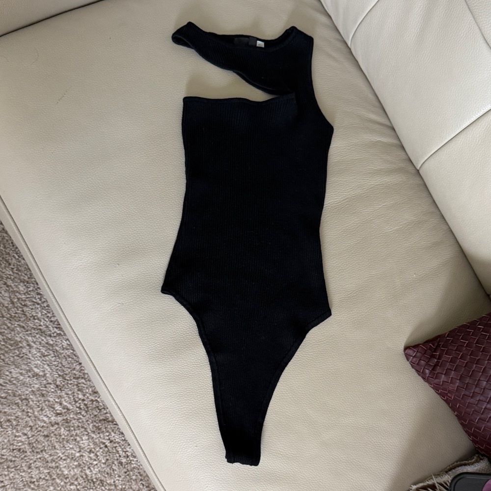 Missguided Black Women’s Knit Bodysuit size 4 Small